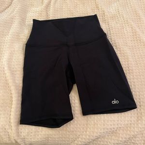 Alo biker shorts